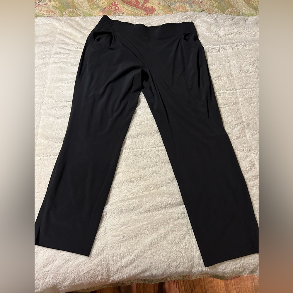 Eddie Bauer black pants.  NWT.